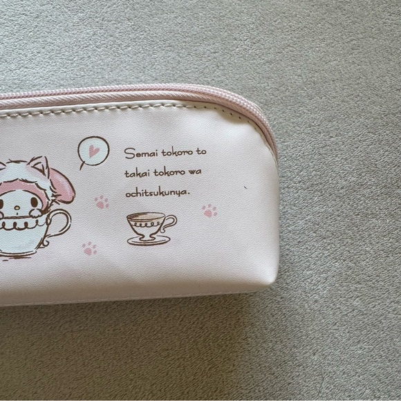 Miniso Sanrio Characters My Melody Makeup Bag - Picture 3 of 15